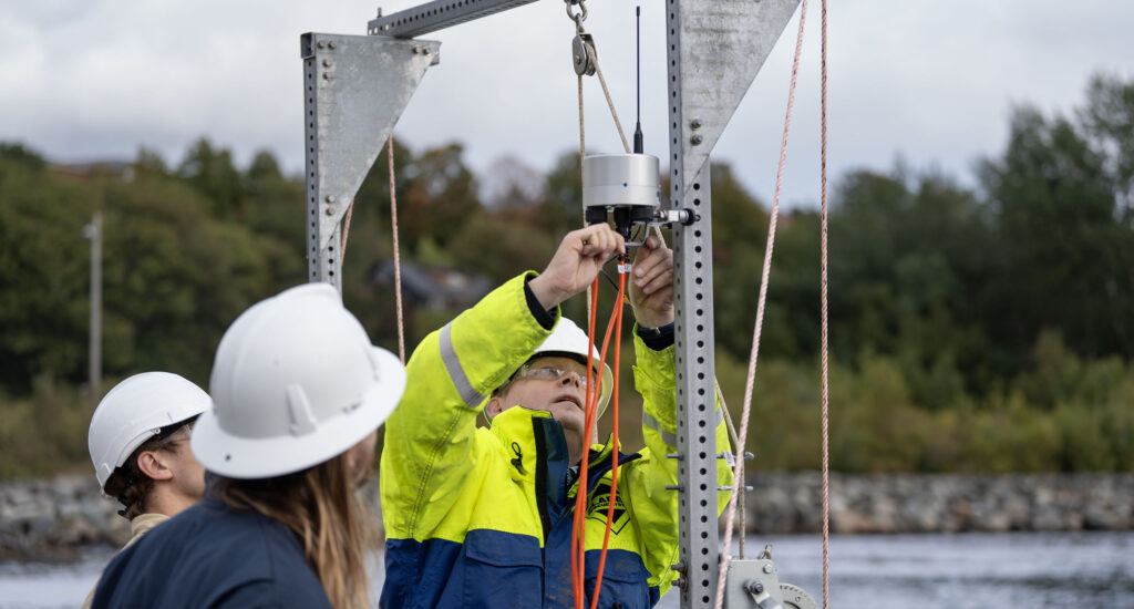 Sensor installation by Sequoia Scientific in Halifax as part of the Joint Learning Opportunity. (Darren Calabrese for Carbon To Sea)